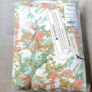 Kate Quinn Queen Annes Lace Quilt The Woods